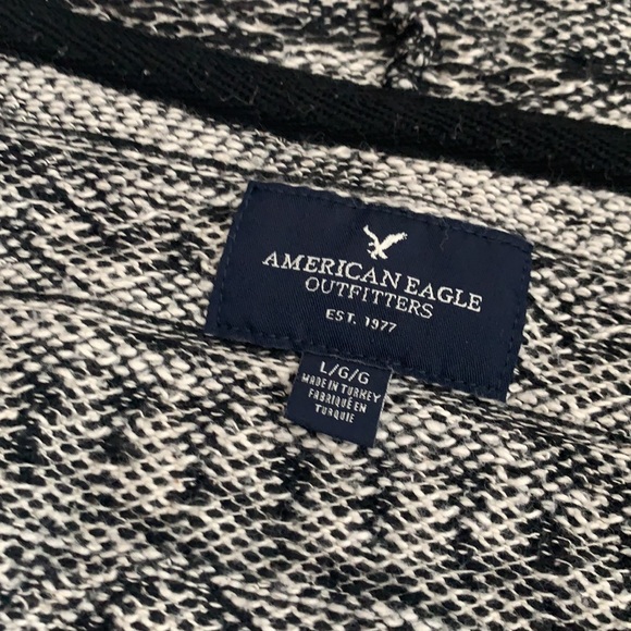 American Eagle Sweater jacket, Large, tribal print! - Picture 4 of 5
